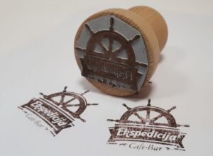 Zīmogu fabrika, zīmogi, vizītkrates, baneri